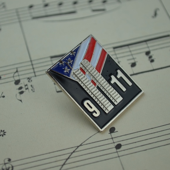 Jewelry - 3/$10    9/11 Twin Tower Remembrance Pin Lapel